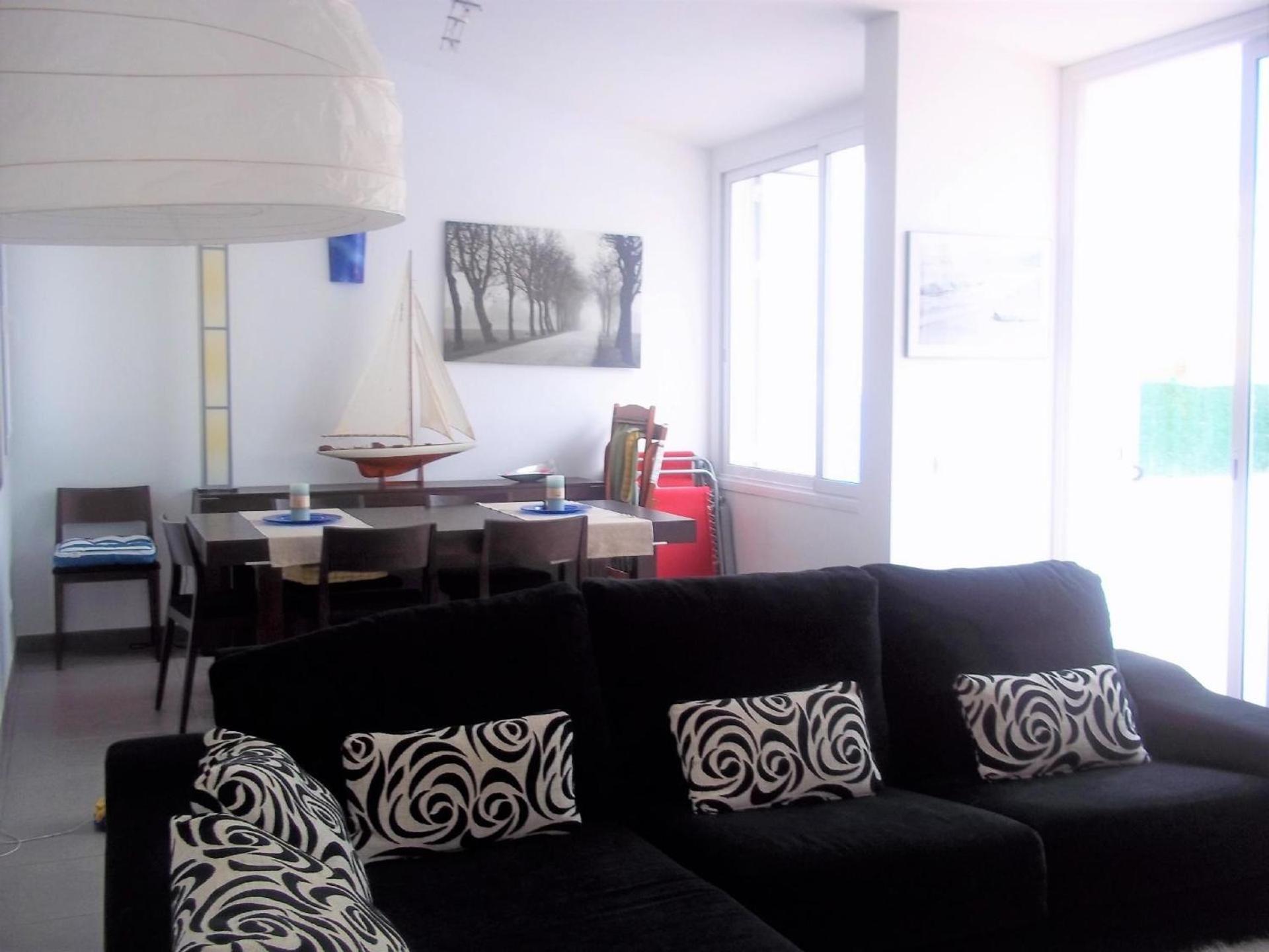 Mit Privatpool Fuer 6 Personen Ca 150 Qm In Son Serra De Marina, Mallorca Nordkueste Von Mallorca Ferienhaus